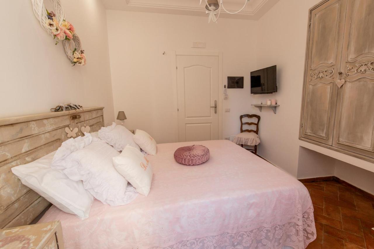 B&B Dimora Mazzarino เนเปิลส์ ภายนอก รูปภาพ