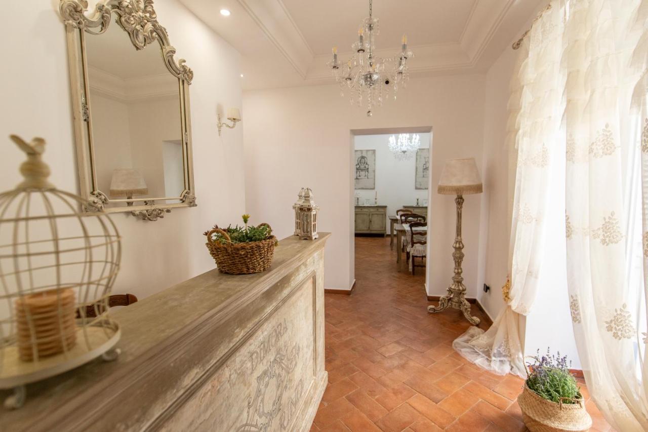 B&B Dimora Mazzarino เนเปิลส์ ภายนอก รูปภาพ