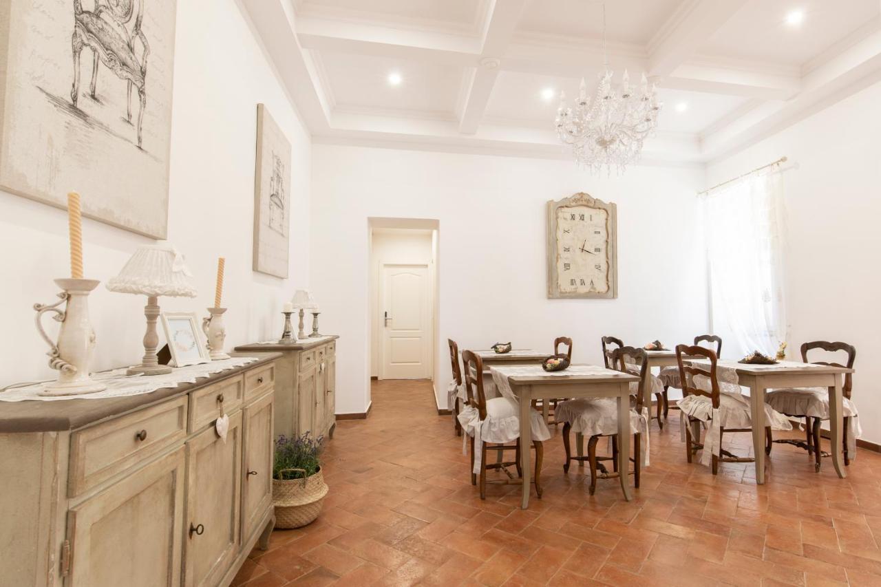 B&B Dimora Mazzarino เนเปิลส์ ภายนอก รูปภาพ